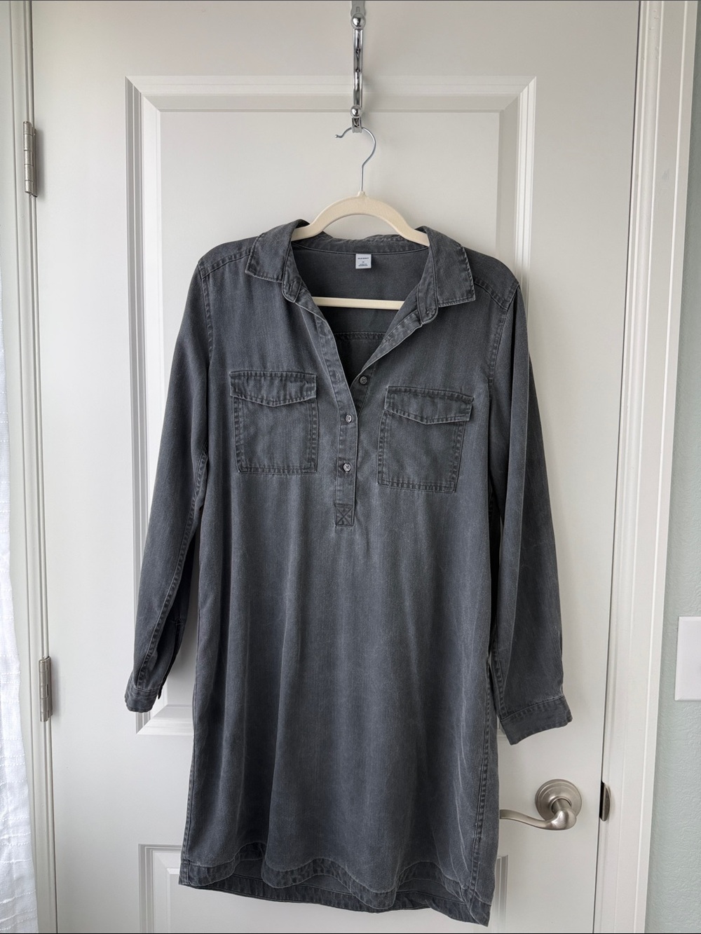 Old Navy Gray Washed Henley Tunic
